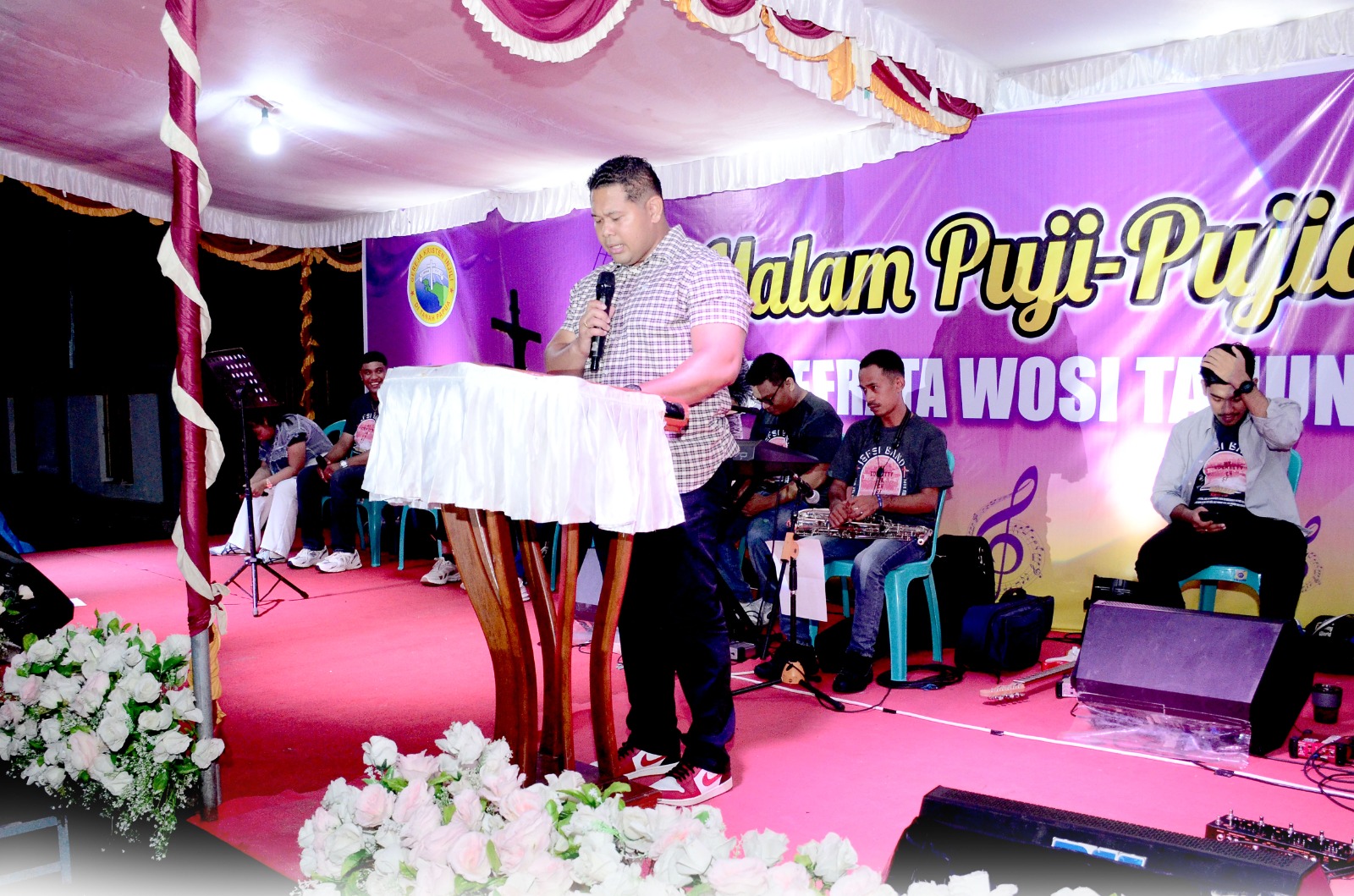 Ketua Panitia PHBG 2025 GKI Efrata Wosi , Samuel Aronggear